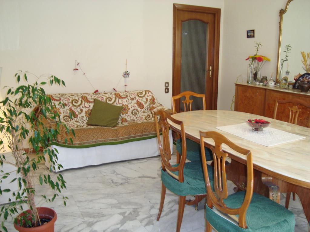 Villa Sciarra Roma Quarto foto